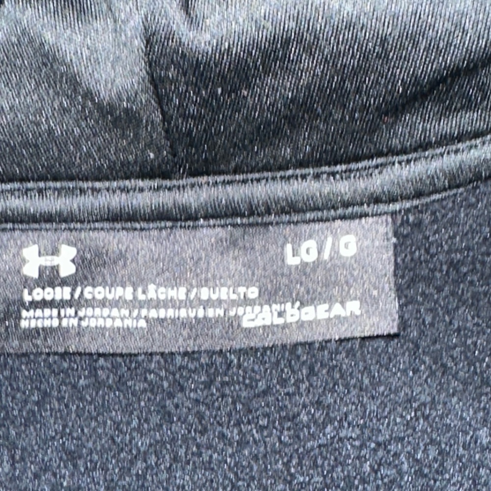 Men’s Under Armour hoodie. - Picture 7 of 10